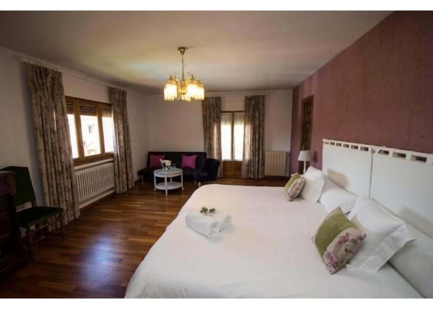 Palazuelos de Eresma Balcon De Pilatos 빌라 외부 사진